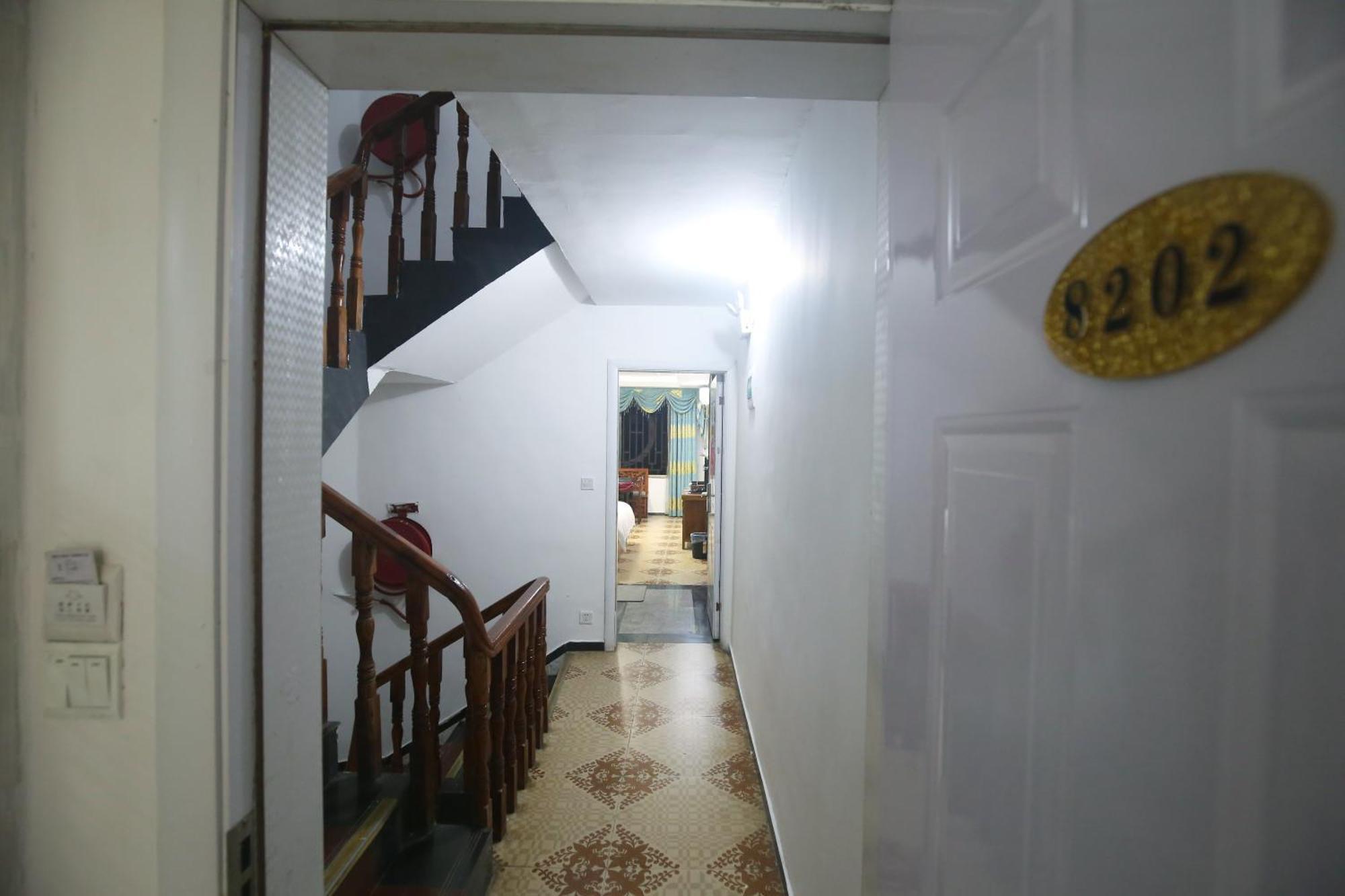Lqj Riverside Guest House 펑황 외부 사진